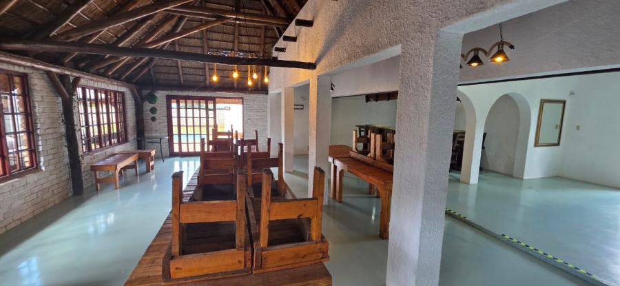 4 Bedroom Property for Sale in Flamwood North West